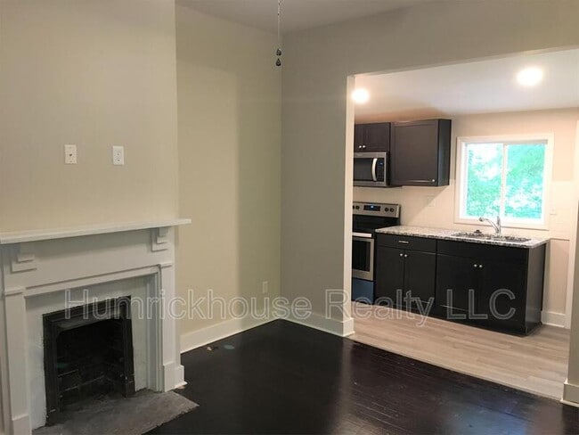 Building Photo - 531 Costner St