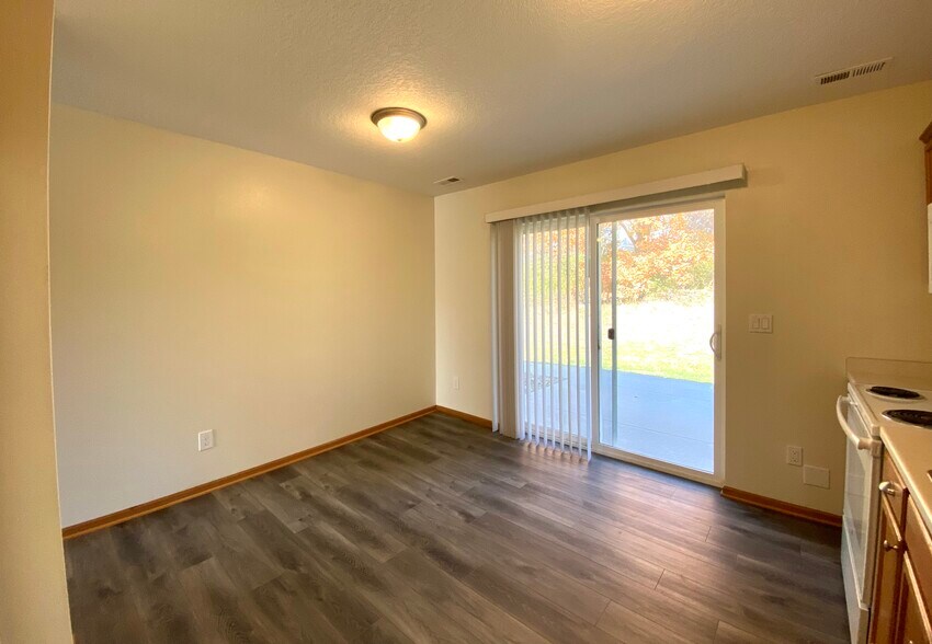 Building Photo - 1720 W Jester Park Dr