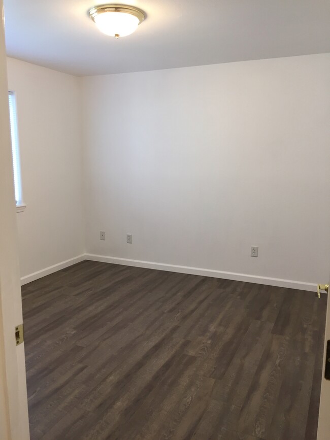 Bedroom - 2671 Paloma Ave