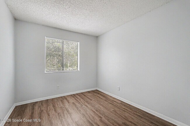 Building Photo - 2181 Agora Cir SE
