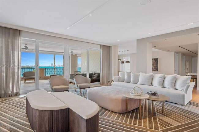 Building Photo - 5242 Fisher Island Dr