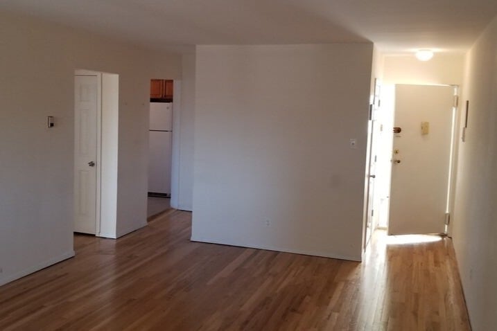 Building Photo - 92 Parrott Pl