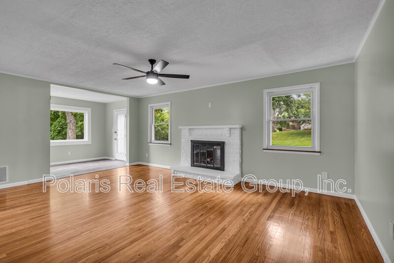 Building Photo - 8105 Allisonville Rd