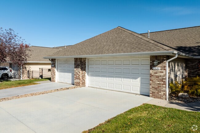 Building Photo - Orchard Village