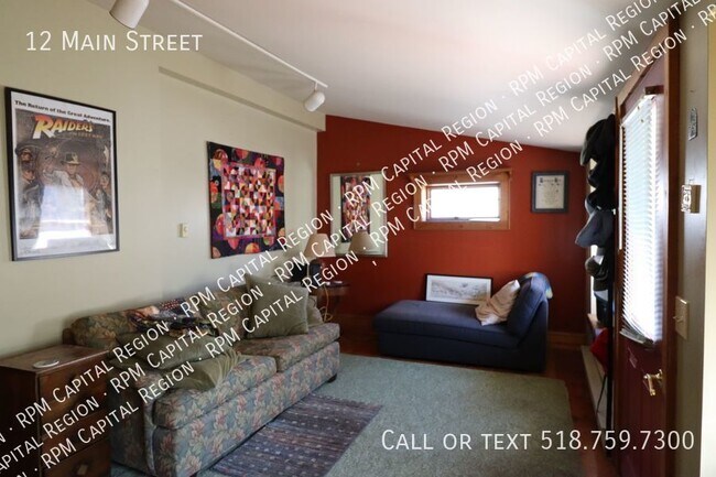 Building Photo - Historic Rexford 2 Bedroom