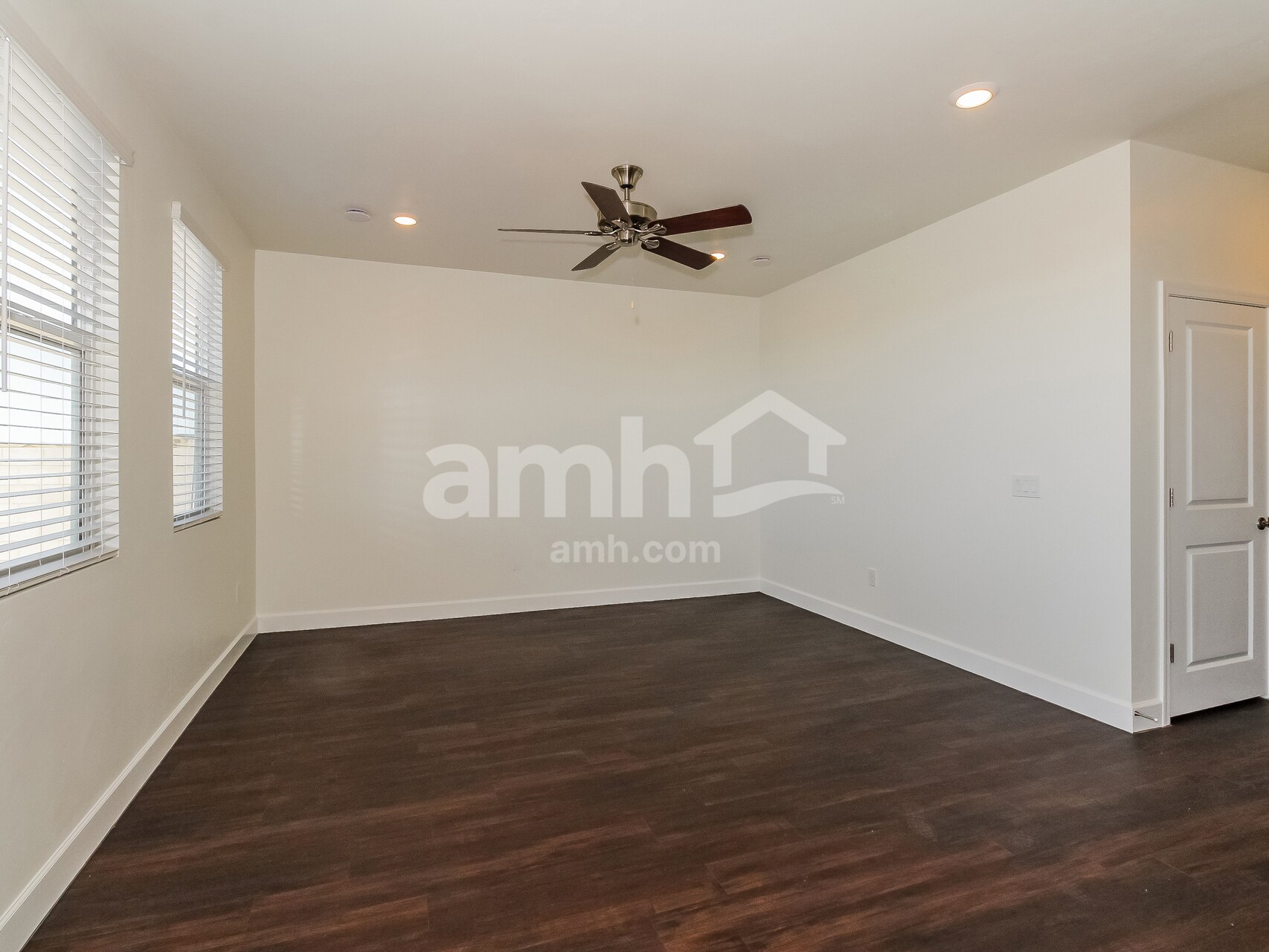 Building Photo - 7480 S Via Bombachas
