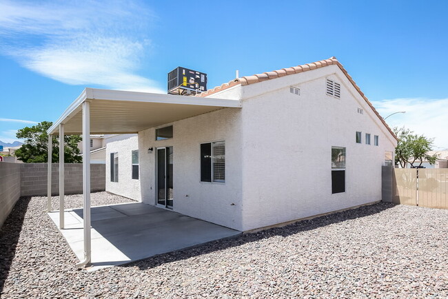 Building Photo - 3219 Panamint Ct