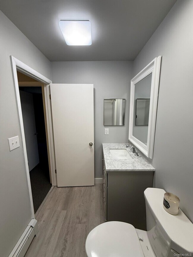 Building Photo - 540 Saracino Dr