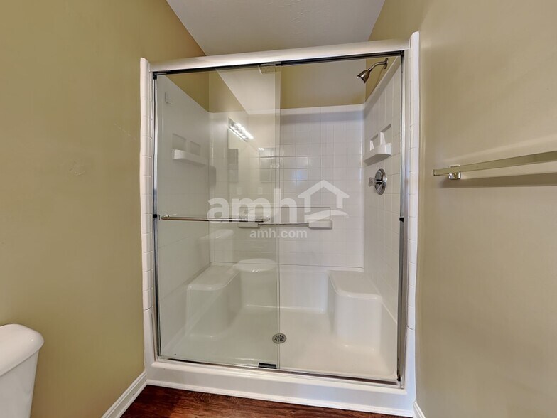 Building Photo - 2610 Schafer Knoll Ct