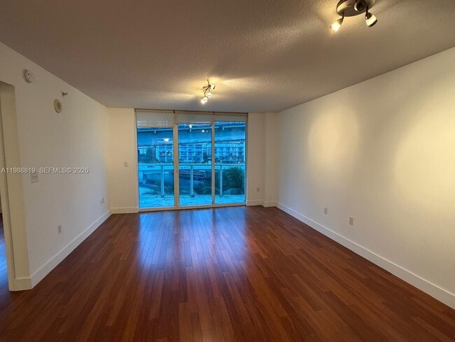 Building Photo - 31 SE 5th St