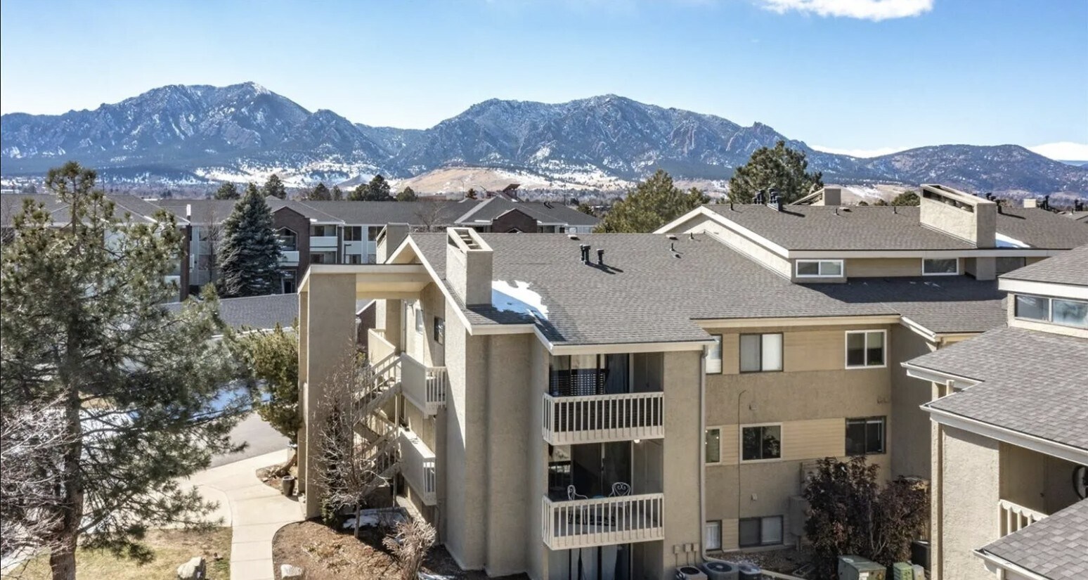 Building Photo - 60 S Boulder Cir