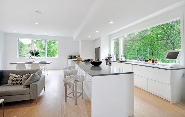 Kitchen - 269 Sudbury Rd