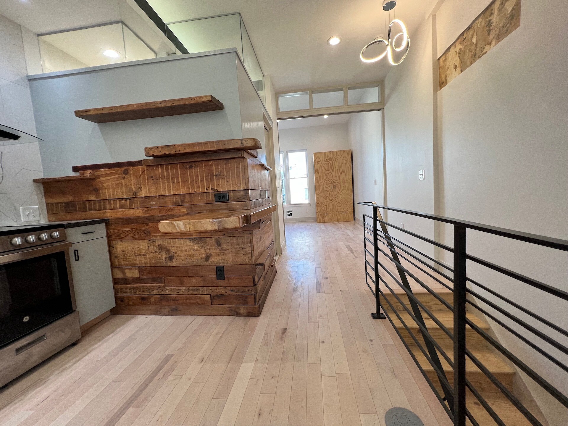 Building Photo - 2019 S Beechwood St