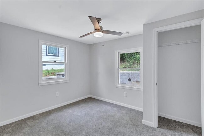 Building Photo - 2084 Bethel Dr NW