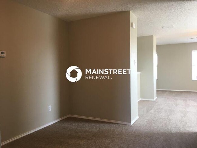 Building Photo - 3563 Saguaro Dr