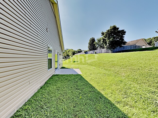 Building Photo - 4804 Irving Ln