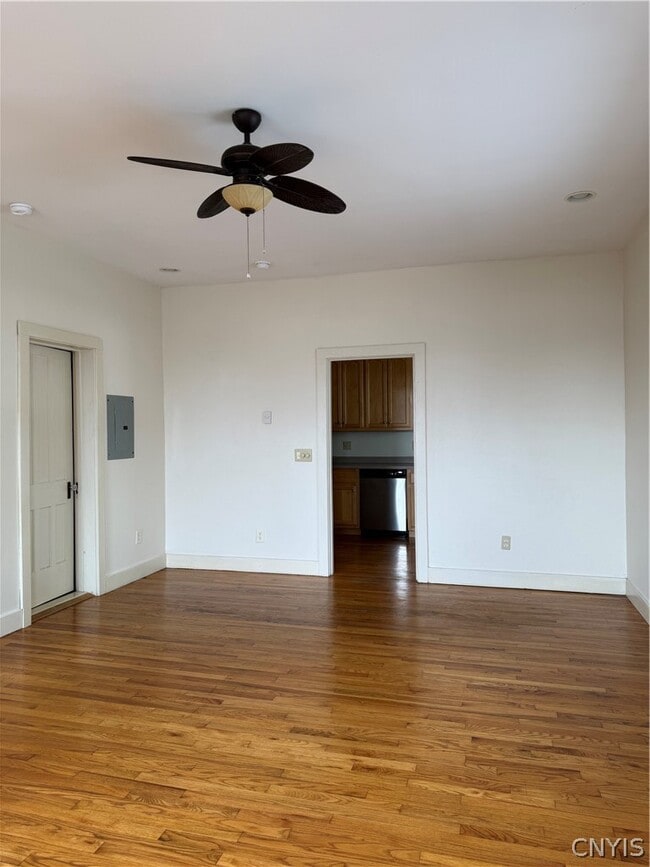 Building Photo - 137 S Peterboro St