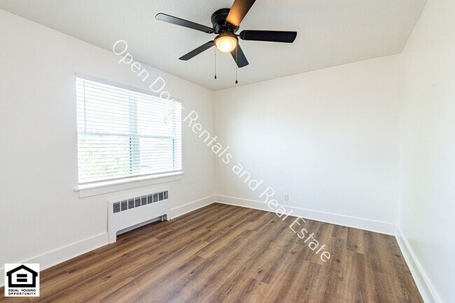 Building Photo - 1823 Griswold Dr