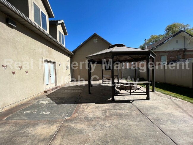 Building Photo - Charming Spanish Fork Home