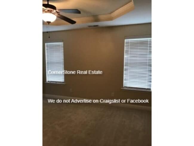 Building Photo - 440 Wood Point Dr