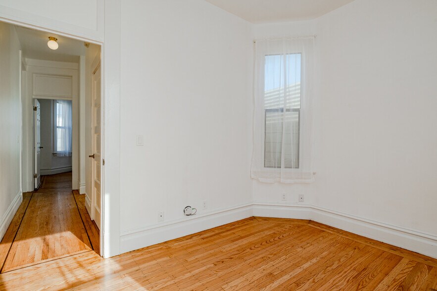 Building Photo - 237 Balboa St