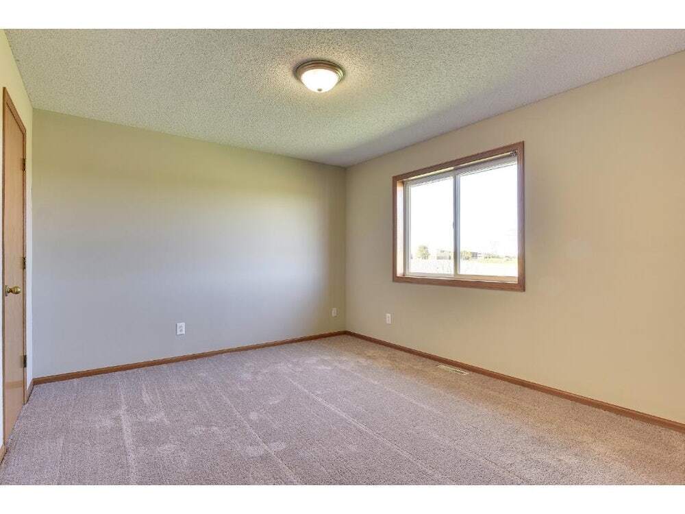 Building Photo - 2015 Brittany Ct
