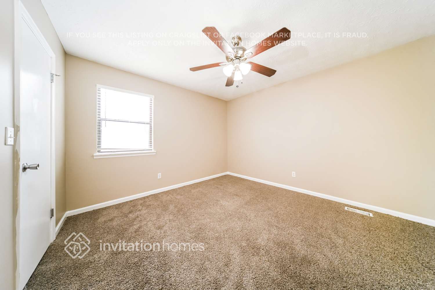 Building Photo - 6572 Oakwood Dr