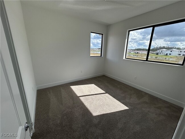 Building Photo - 5835 Cassidy Ln