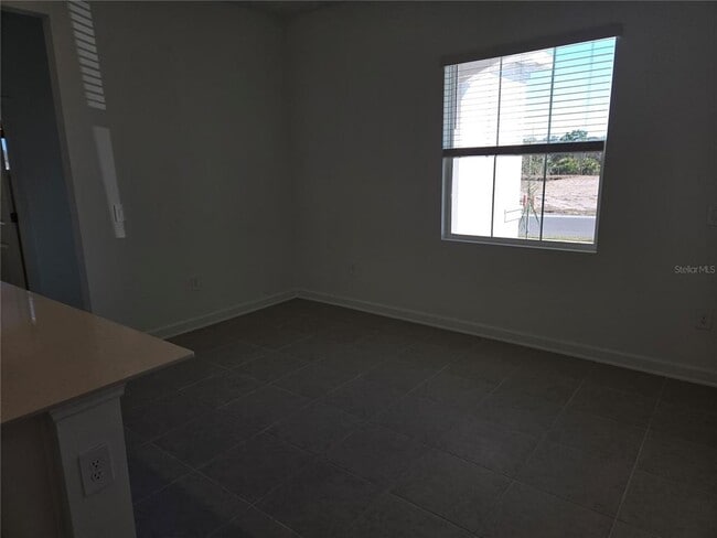 Building Photo - 4894 Waltham Forest Dr