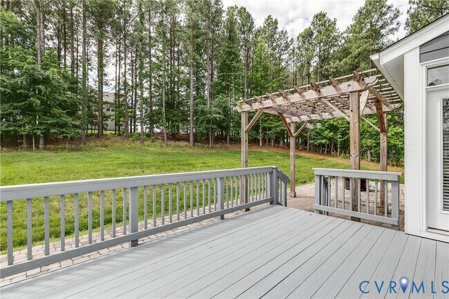 Building Photo - 1701 Anchor Landing Dr