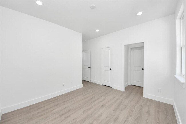 Building Photo - 9023 Spaulding St