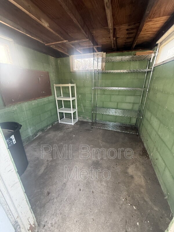 Building Photo - 602 Dale Ave