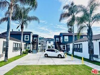 Building Photo - 600 E Chevy Chase Dr