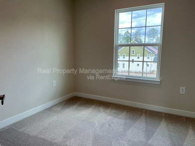 Building Photo - 1406 Excelsior Grand Ave