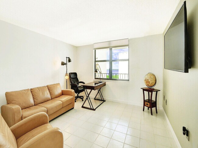 Building Photo - 3460 S Ocean Blvd