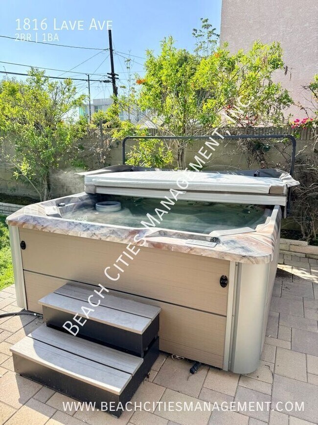 Building Photo - 1816 Lave Ave