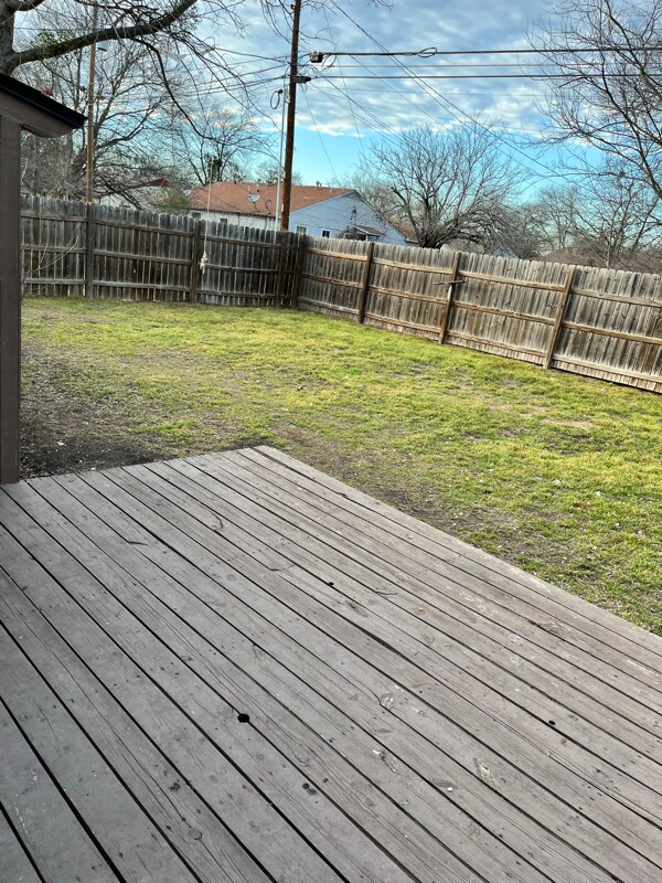 Building Photo - 1801 Duncan Ave