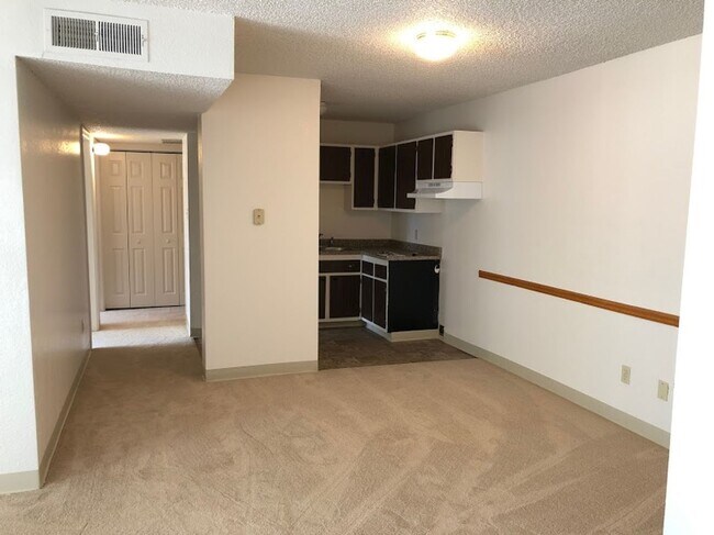 Building Photo - Will5110