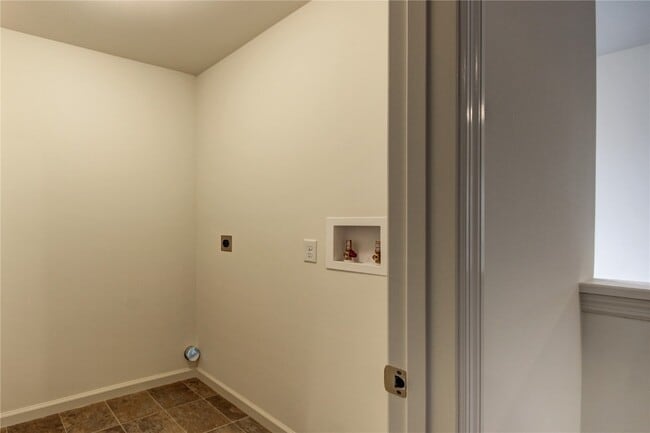 Building Photo - 5020 Freehold Rock Dr
