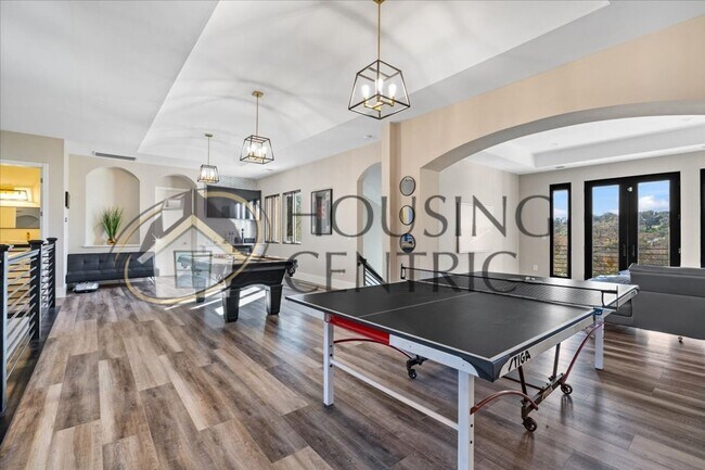 Building Photo - Breathtaking Luxury Custom Rental in Guard Gated Serrano Golf Community!!