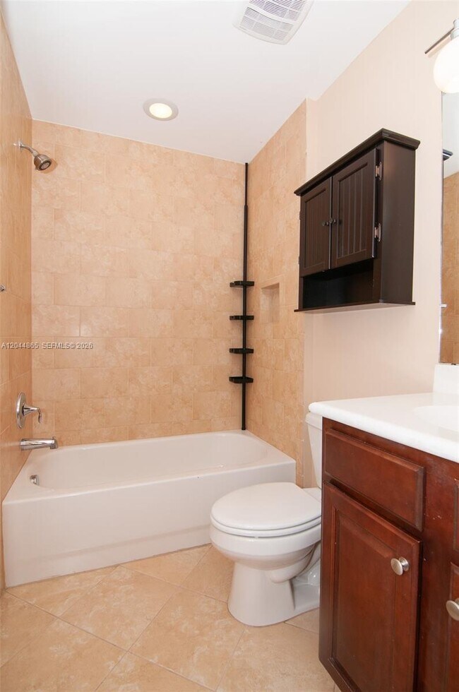 Building Photo - 4357 Cascada Cir