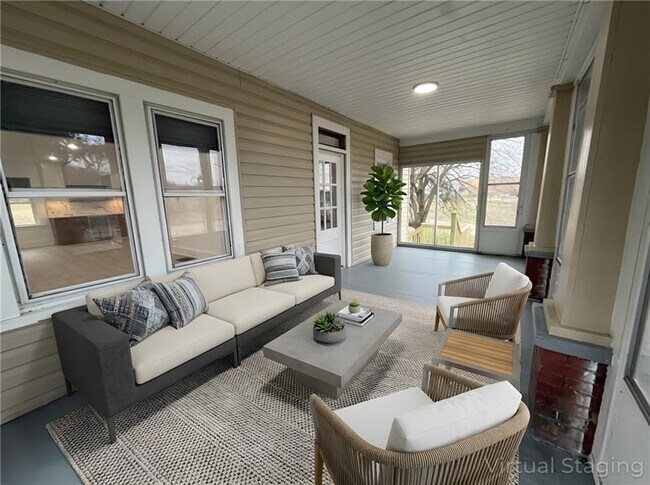 Building Photo - 16 Panorama Dr