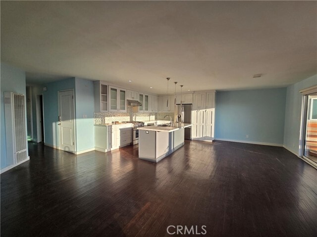 Building Photo - 509 N Helberta Ave