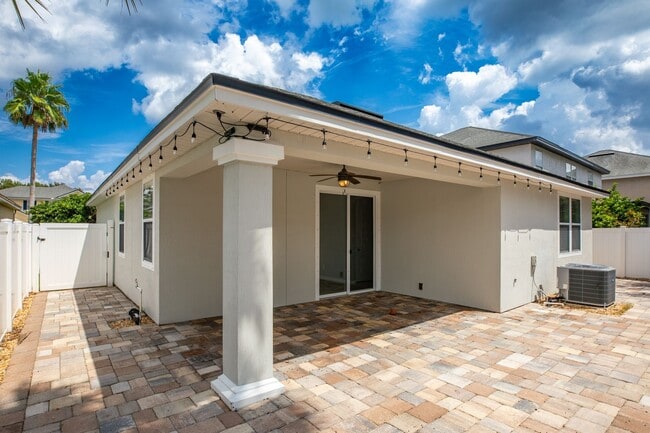 Building Photo - Beautiful Home in Wynnfield Lakes