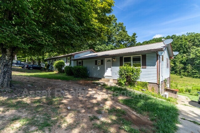 Building Photo - 221 Pattie Gap Rd