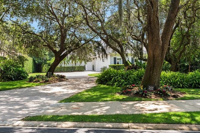 Building Photo - 9656 Bryanston Dr