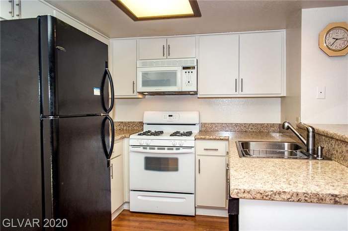 Building Photo - 3771 Desert Marina Dr