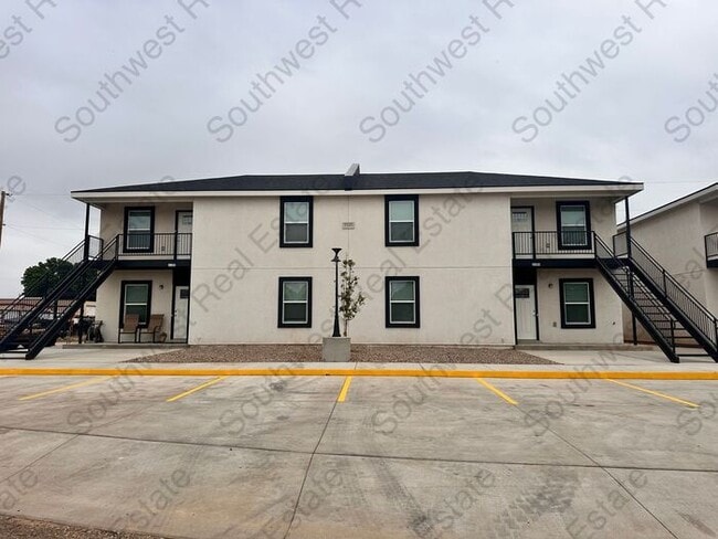 Primary Photo - Brand new apartments