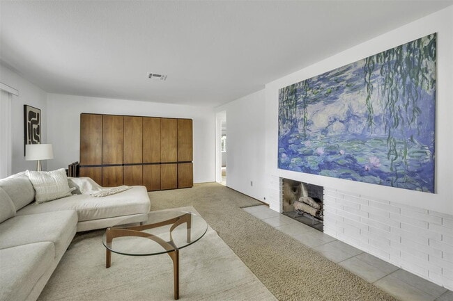 Building Photo - FULLY FURNISHED Mid-Century Modern 3 Bed R...