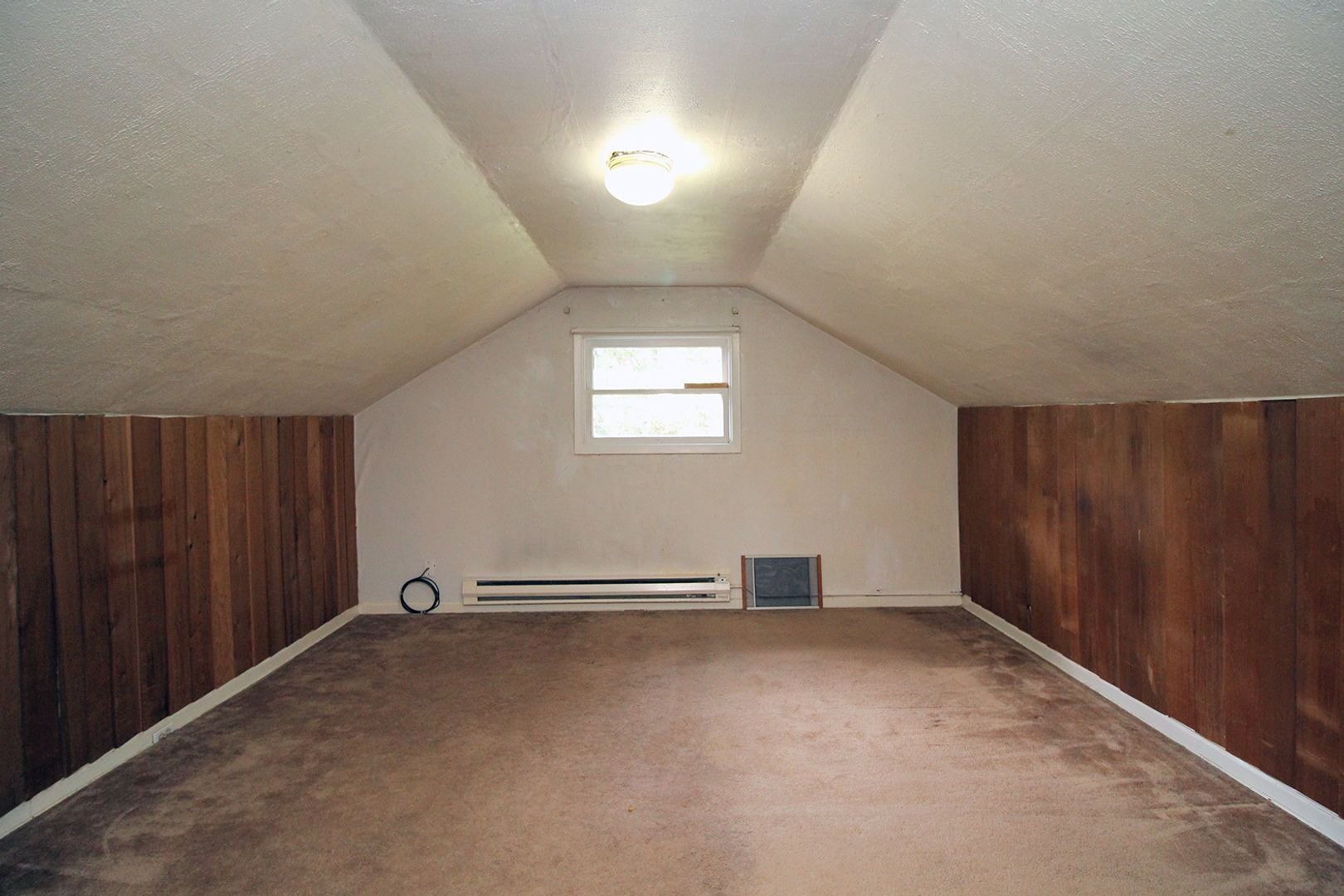 Building Photo - 19282 S Beavercreek Rd